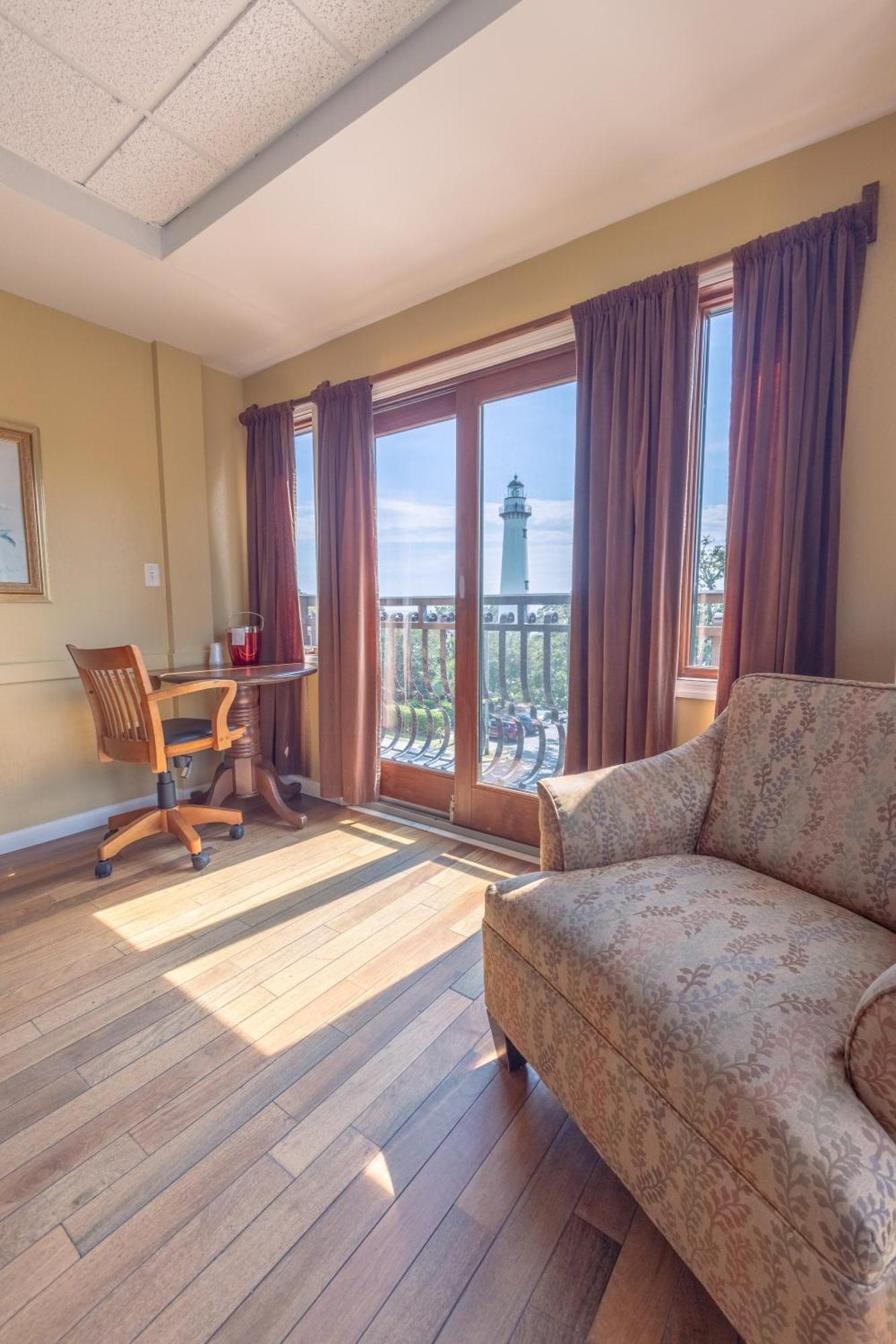 Ocean Inn & Suites St. Simons Island Extérieur photo