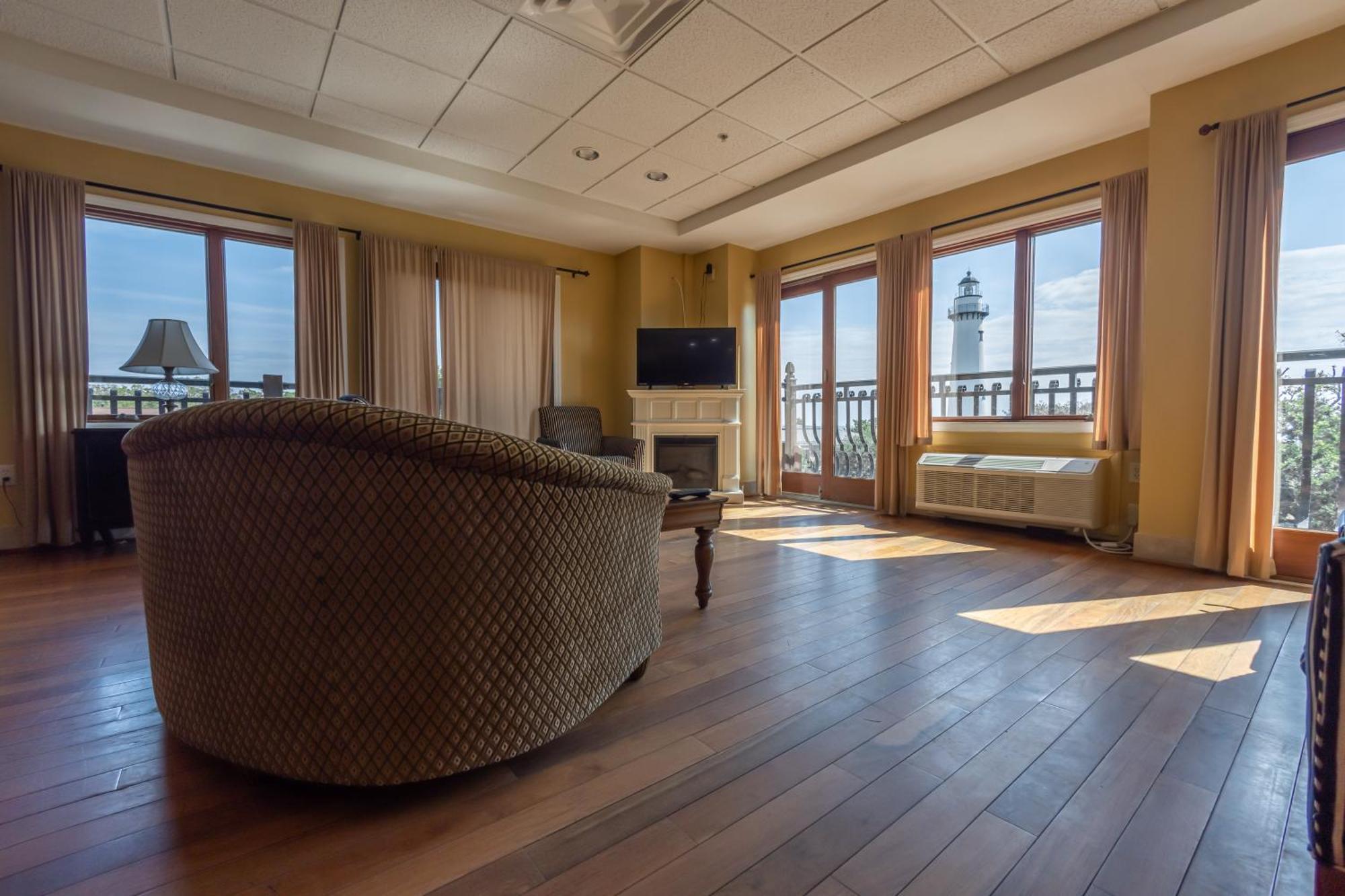 Ocean Inn & Suites St. Simons Island Extérieur photo
