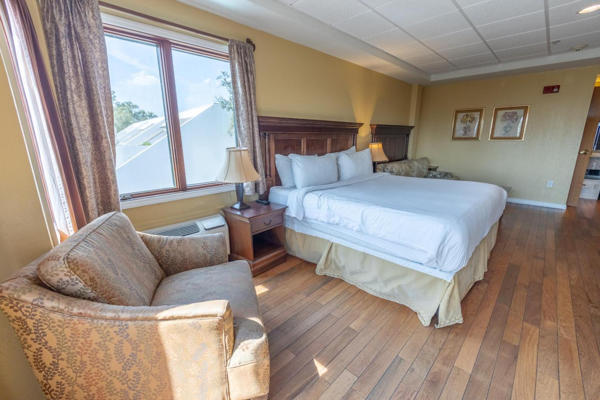 Ocean Inn & Suites St. Simons Island Extérieur photo