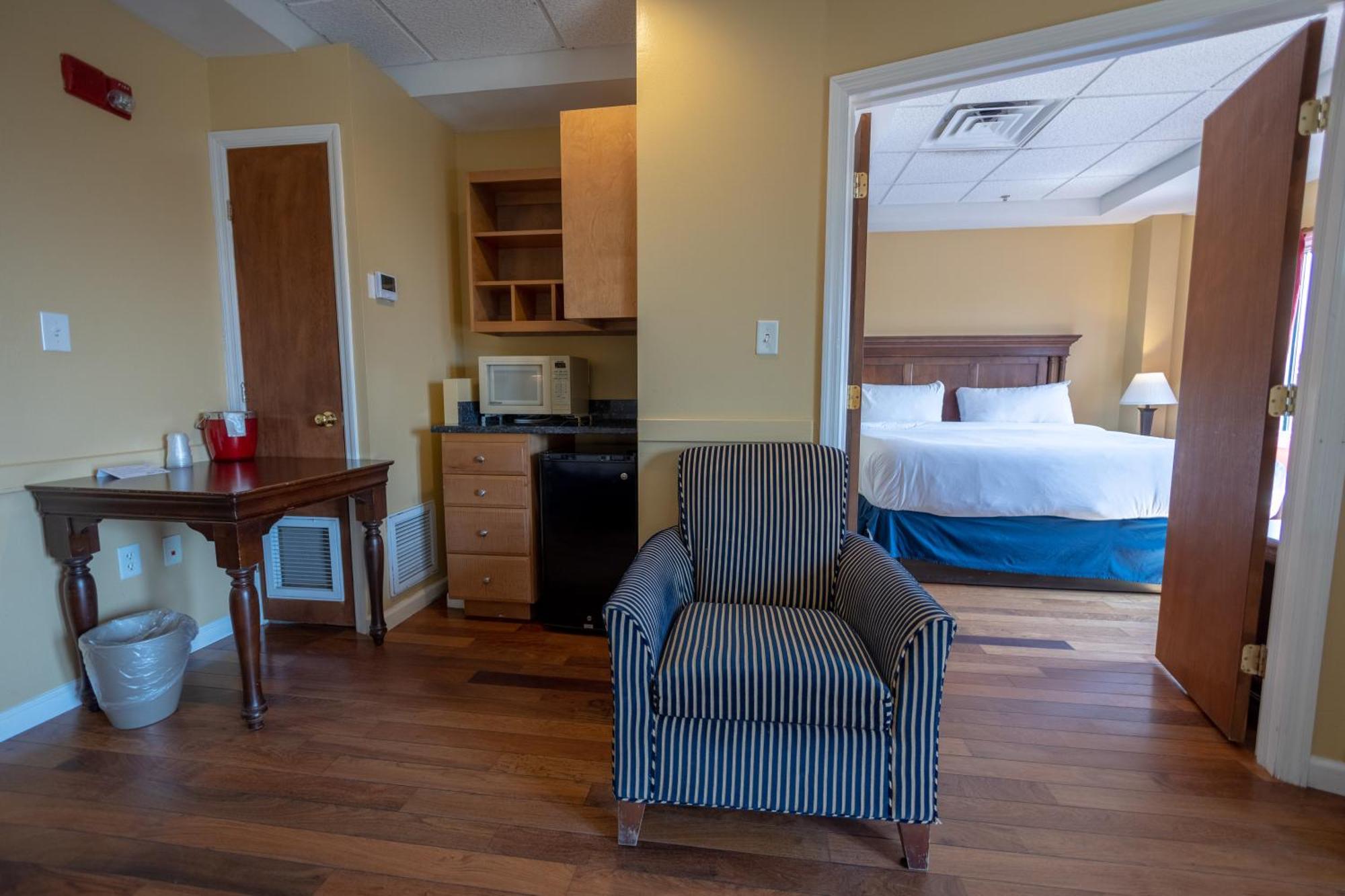 Ocean Inn & Suites St. Simons Island Extérieur photo