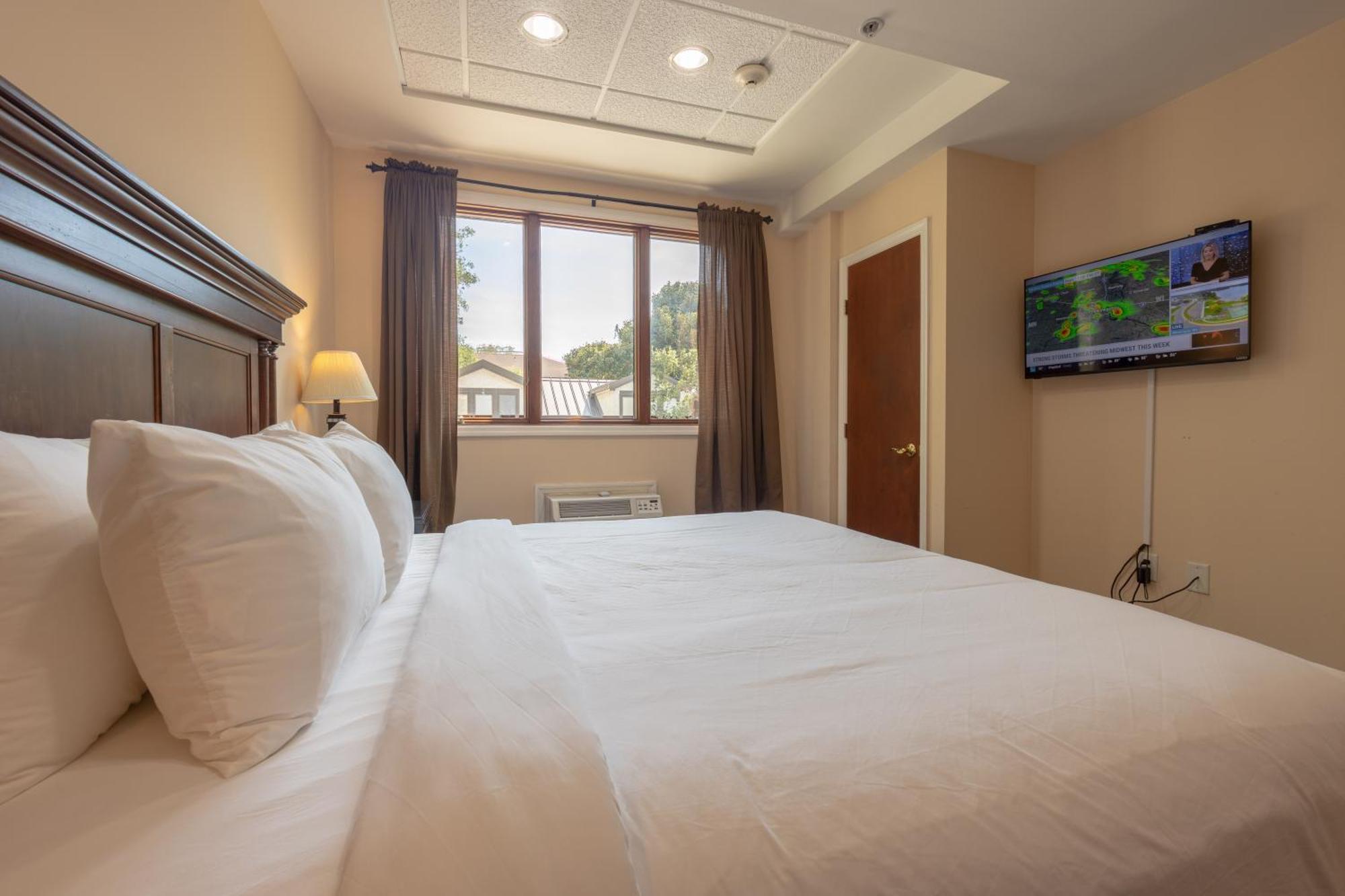 Ocean Inn & Suites St. Simons Island Extérieur photo