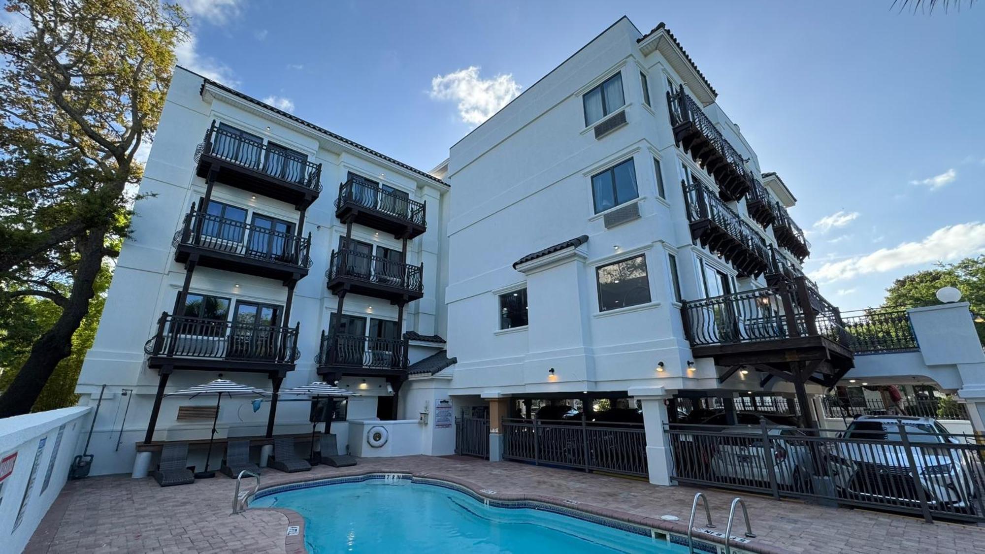 Ocean Inn & Suites St. Simons Island Extérieur photo