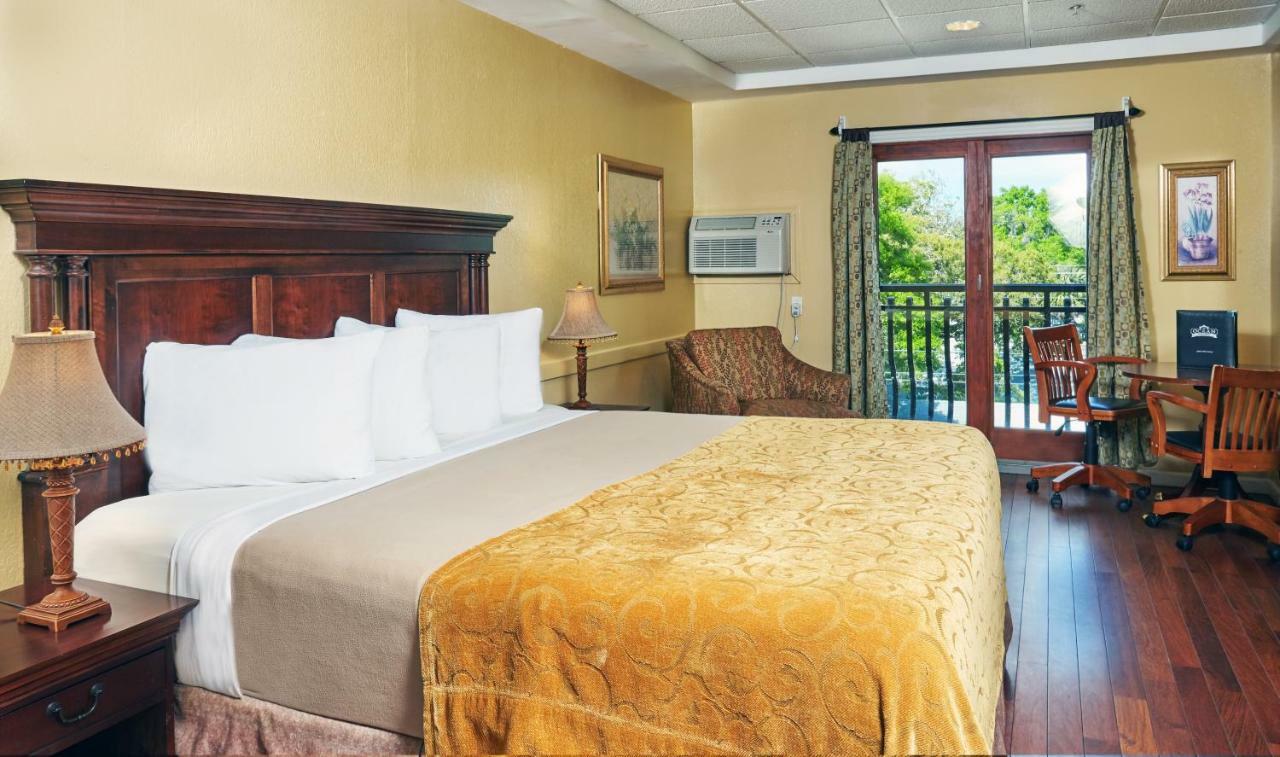 Ocean Inn & Suites St. Simons Island Extérieur photo