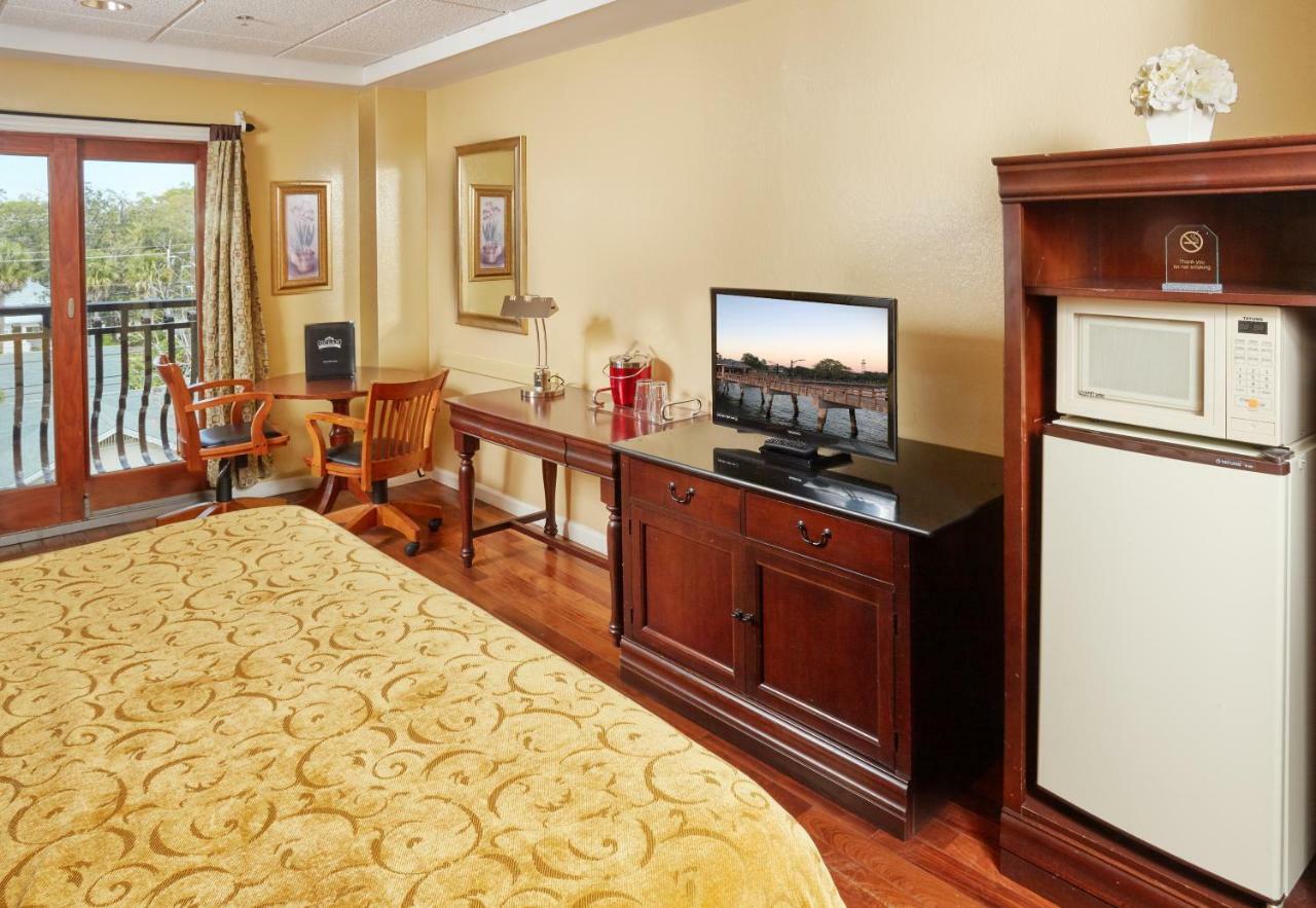 Ocean Inn & Suites St. Simons Island Extérieur photo