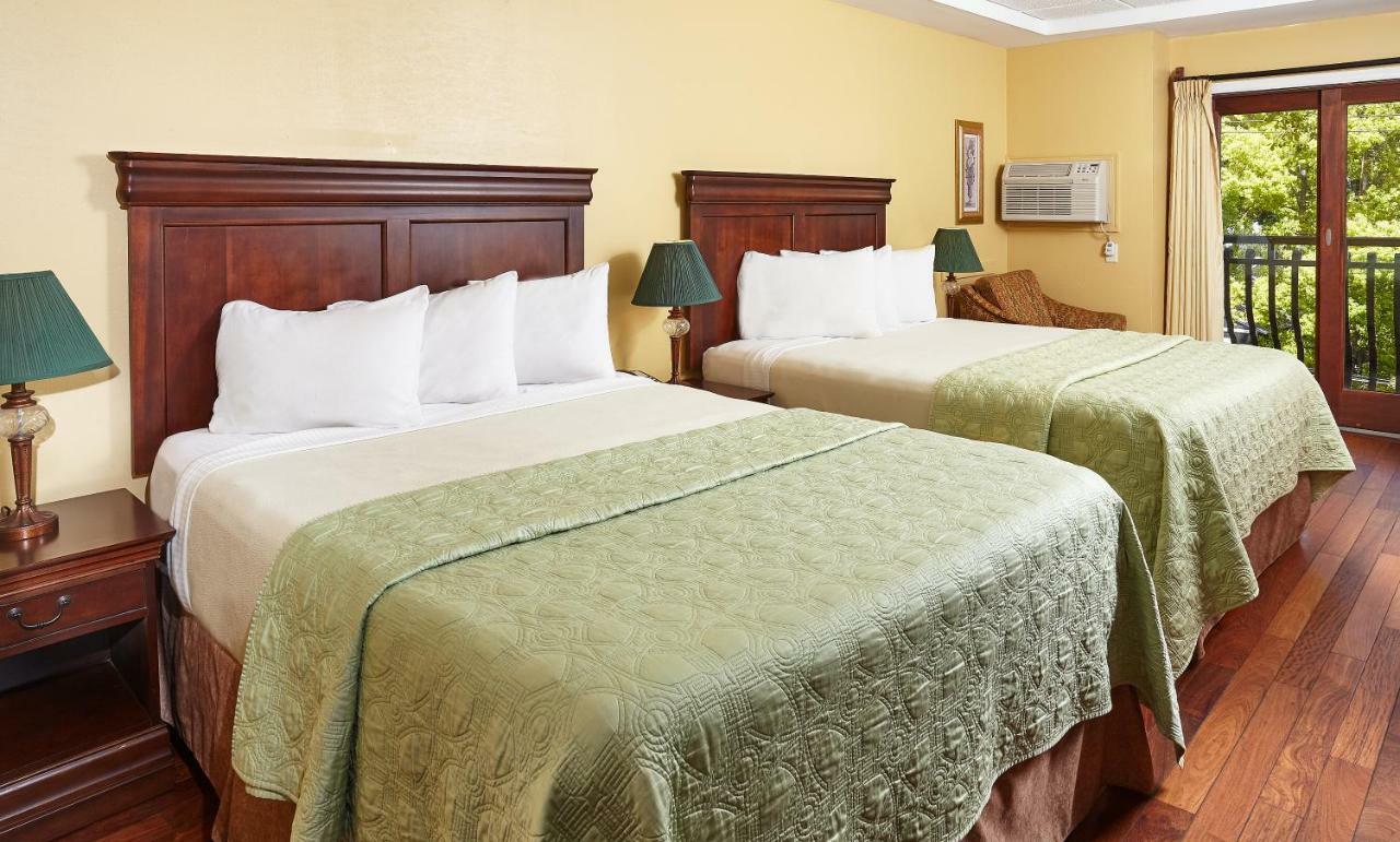 Ocean Inn & Suites St. Simons Island Extérieur photo